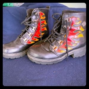 Women’s Vintage Harley Davidson boots